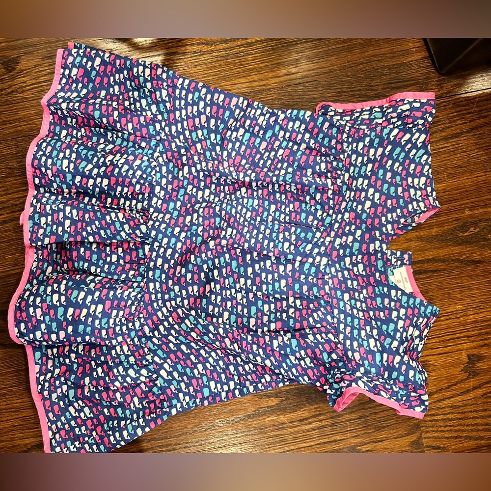 Pocketed Vineyard vines dress